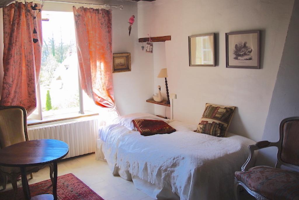 Maison D'Hotes Moulin Du Bas Pese 蒙特普利斯尚伯德 外观 照片
